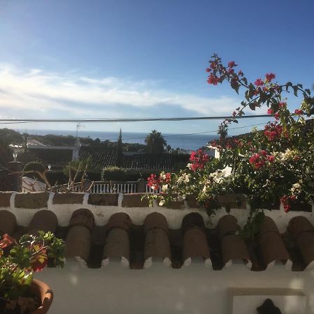 Bonita Villa En Nerja Casa Palomas Eksteriør billede