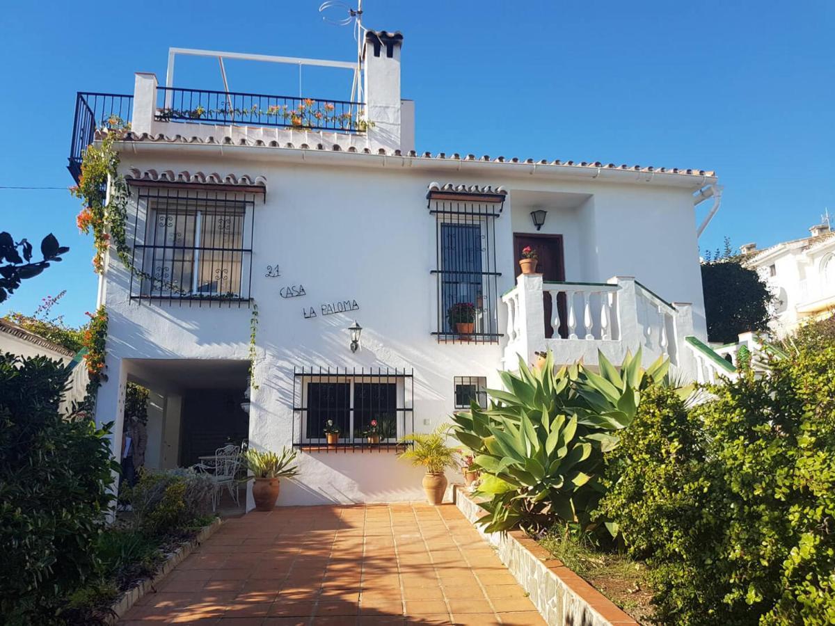 Bonita Villa En Nerja Casa Palomas Eksteriør billede